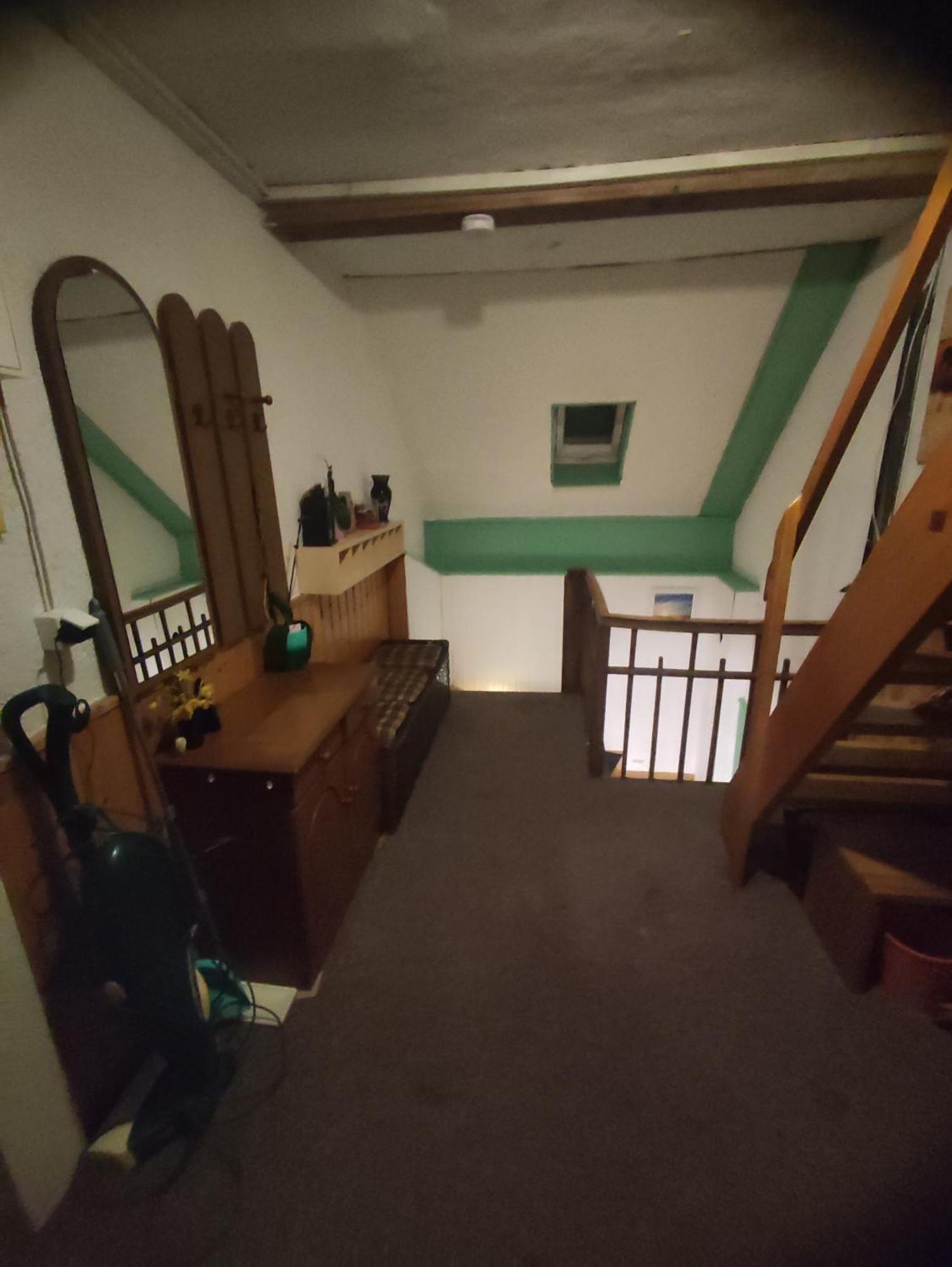 Kleine Gemuetliche Wohnung Τσβικάου Εξωτερικό φωτογραφία
